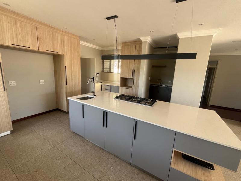 To Let 3 Bedroom Property for Rent in Waterkloof Ridge Gauteng