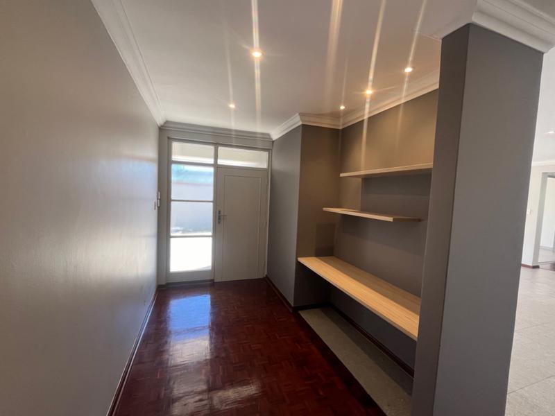 To Let 3 Bedroom Property for Rent in Waterkloof Ridge Gauteng