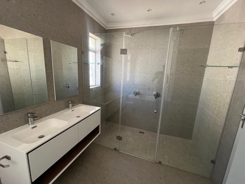 To Let 3 Bedroom Property for Rent in Waterkloof Ridge Gauteng