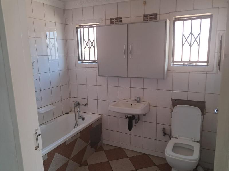 3 Bedroom Property for Sale in Lenasia Gauteng