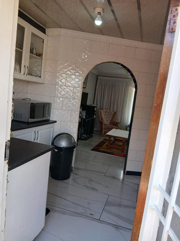 3 Bedroom Property for Sale in Protea Glen Gauteng