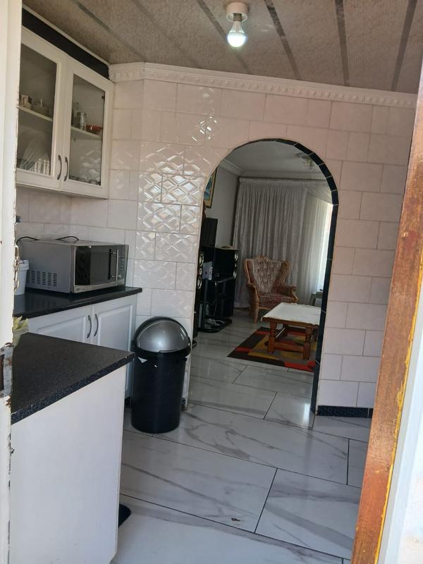 3 Bedroom Property for Sale in Protea Glen Gauteng