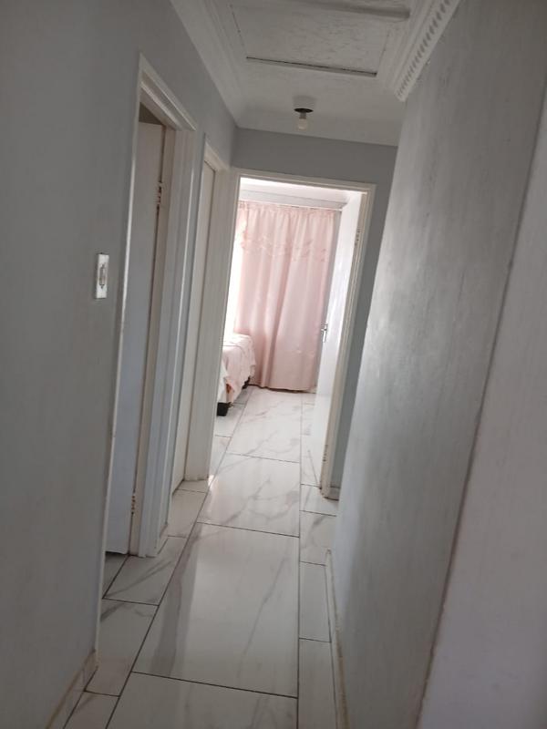 3 Bedroom Property for Sale in Protea Glen Gauteng