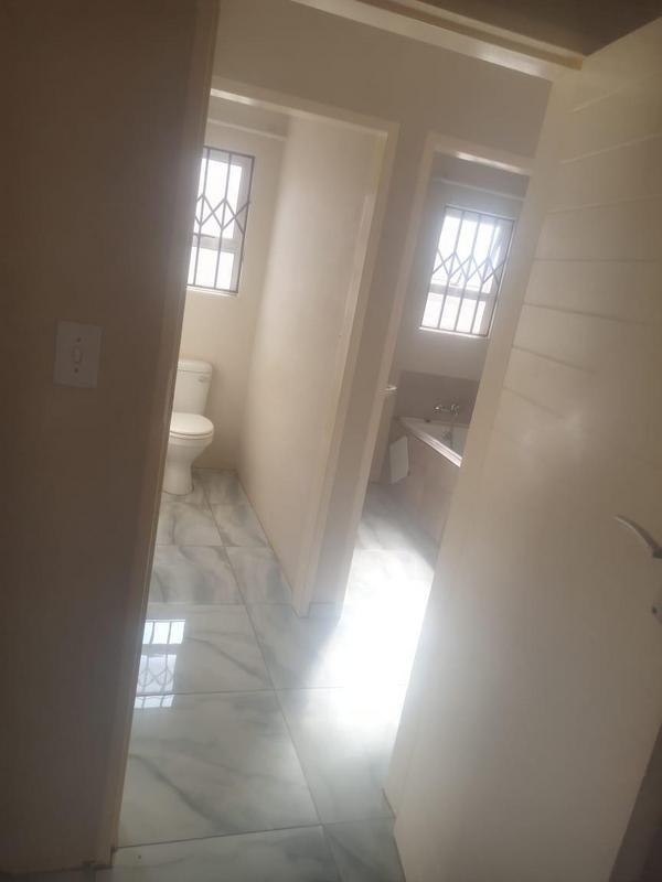 2 Bedroom Property for Sale in Lehae Gauteng
