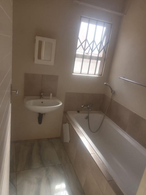 2 Bedroom Property for Sale in Lehae Gauteng