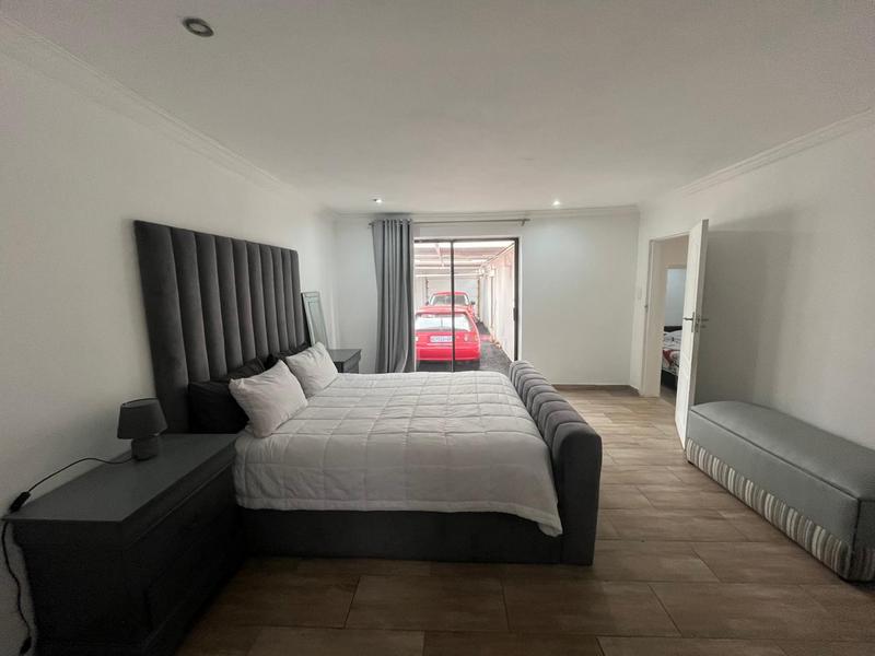 3 Bedroom Property for Sale in Meadowlands West Gauteng