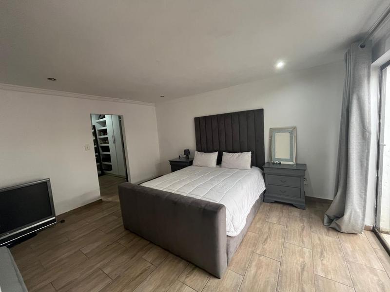 3 Bedroom Property for Sale in Meadowlands West Gauteng