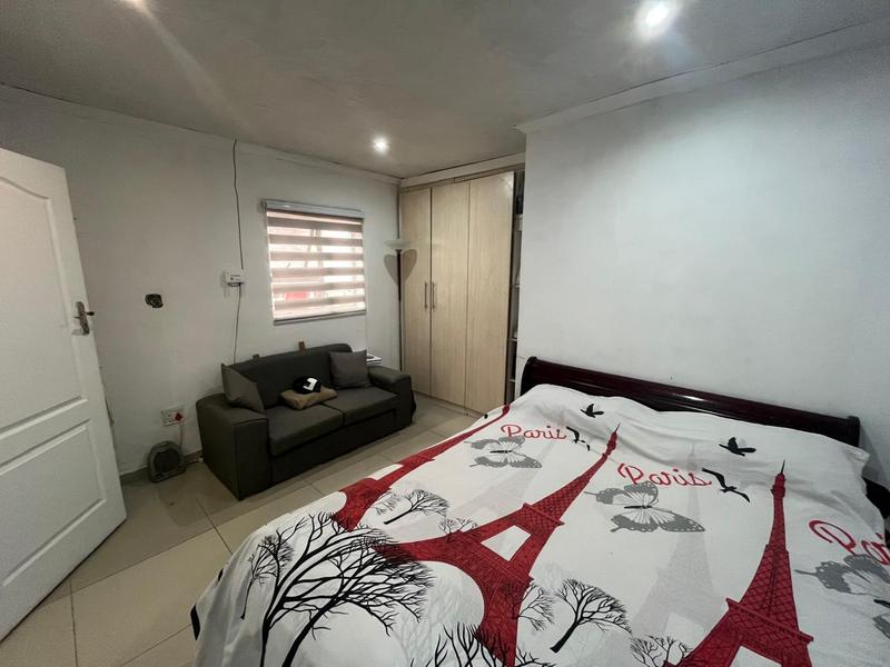 3 Bedroom Property for Sale in Meadowlands West Gauteng