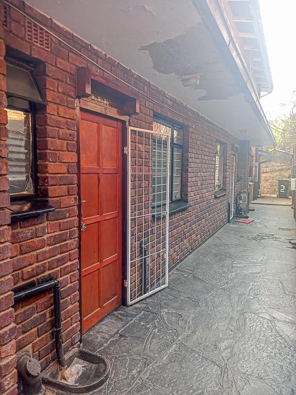 To Let 0 Bedroom Property for Rent in Rosettenville Gauteng