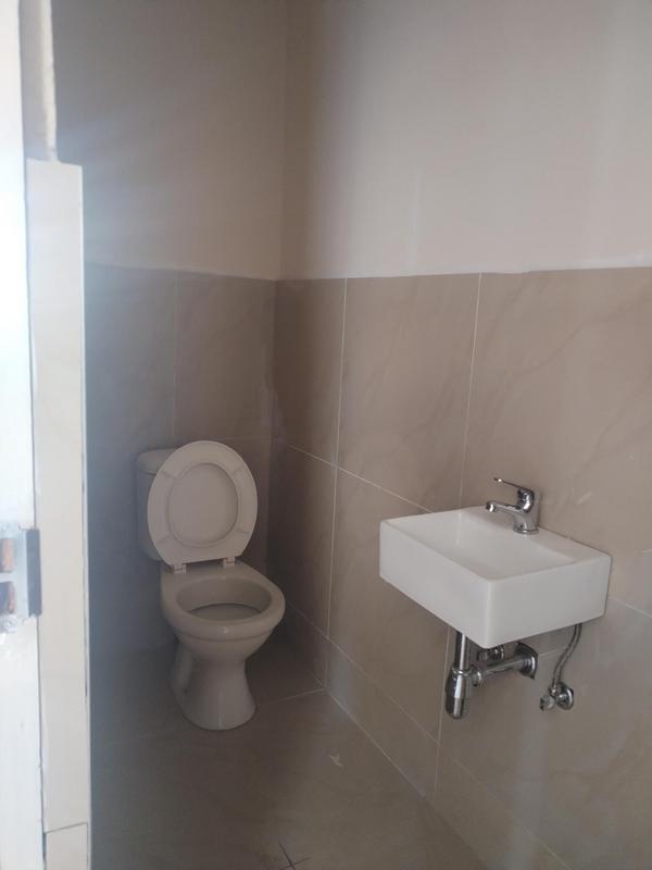 To Let 5 Bedroom Property for Rent in Wildtuinpark Gauteng