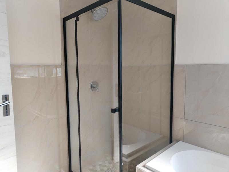 To Let 5 Bedroom Property for Rent in Wildtuinpark Gauteng