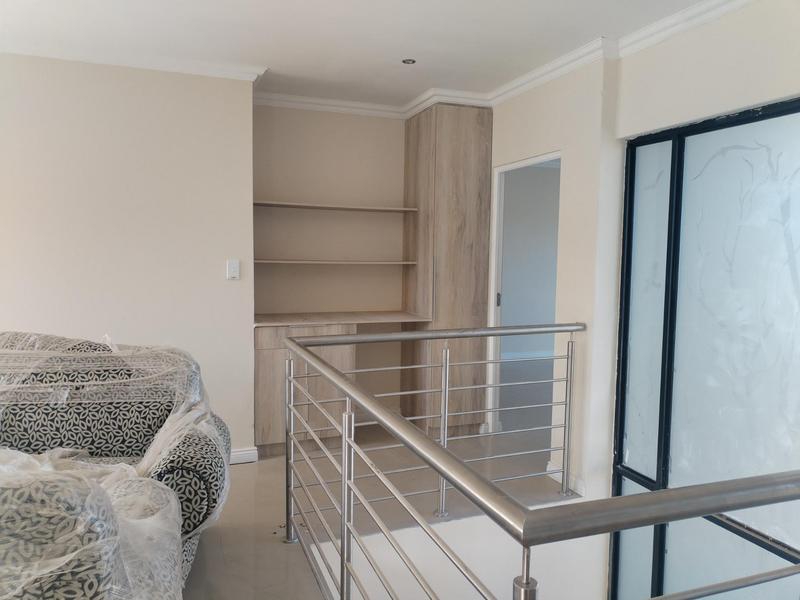 To Let 5 Bedroom Property for Rent in Wildtuinpark Gauteng