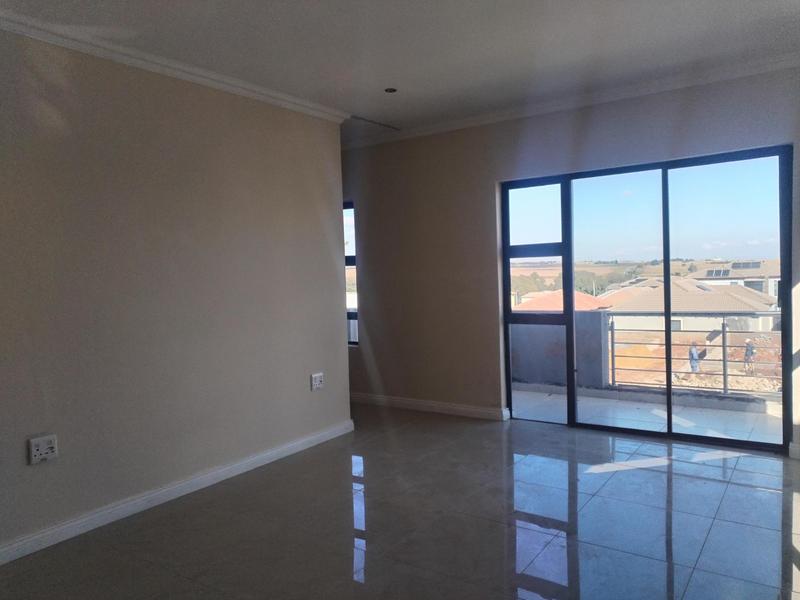 To Let 5 Bedroom Property for Rent in Wildtuinpark Gauteng