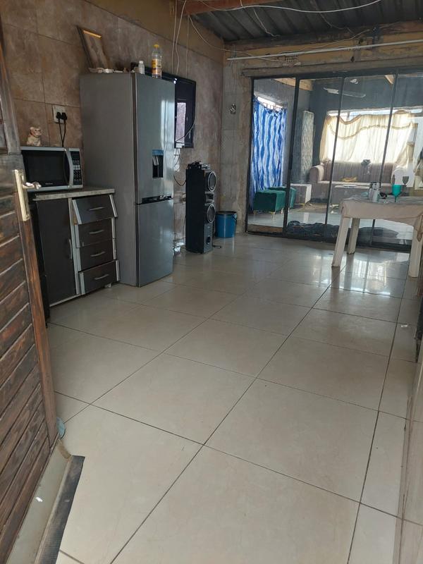 2 Bedroom Property for Sale in Katlehong South Gauteng