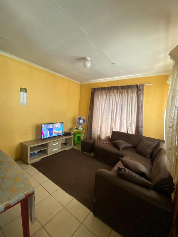 7 Bedroom Property for Sale in Payneville Gauteng