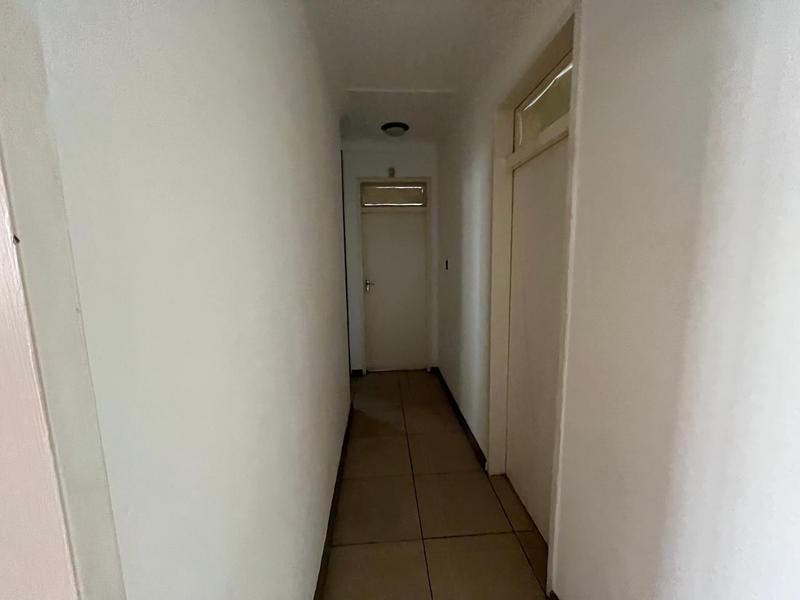 7 Bedroom Property for Sale in Fairwood Gauteng