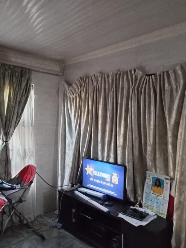 3 Bedroom Property for Sale in Daveyton Gauteng