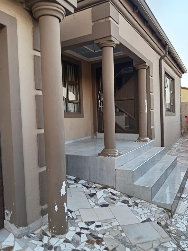 3 Bedroom Property for Sale in Daveyton Gauteng