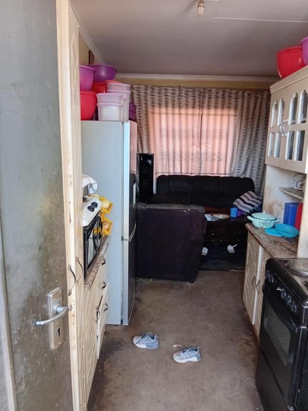 4 Bedroom Property for Sale in Daveyton Gauteng