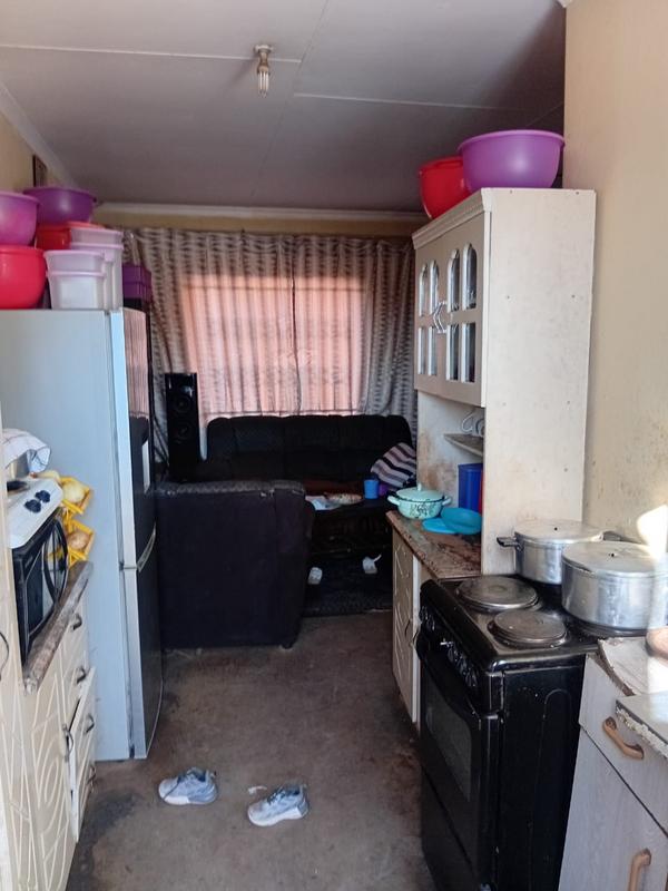 4 Bedroom Property for Sale in Daveyton Gauteng