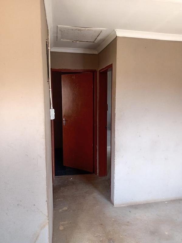 2 Bedroom Property for Sale in Kanana Park Gauteng