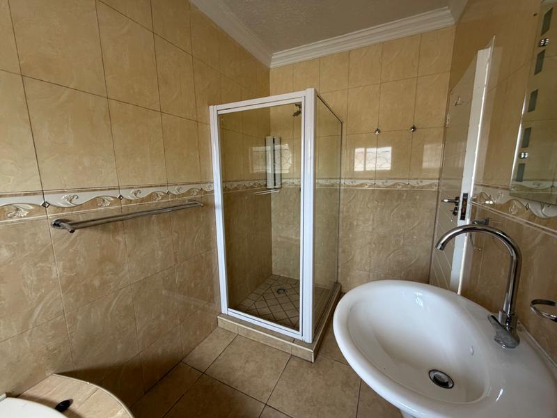 To Let 3 Bedroom Property for Rent in Laudium Gauteng
