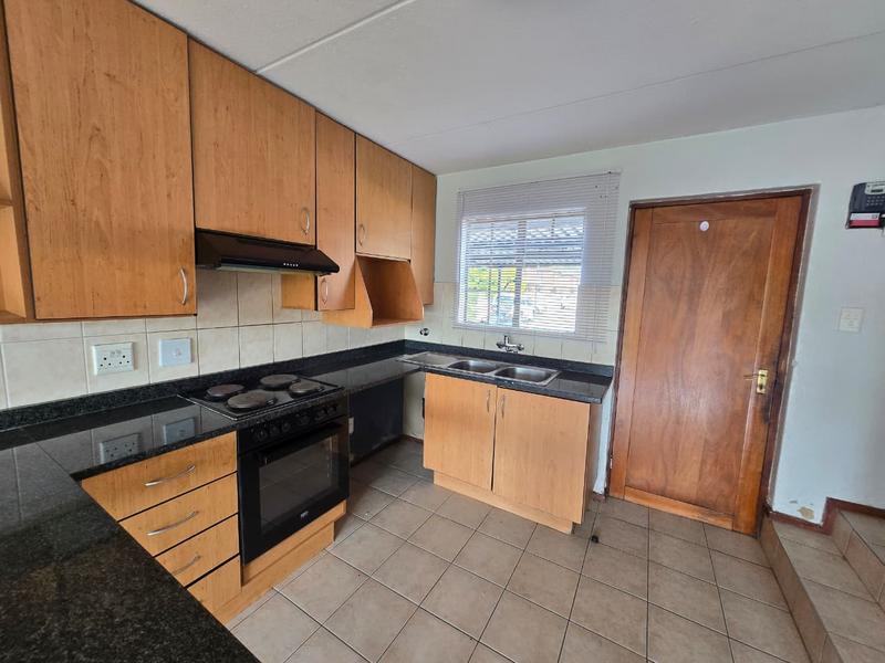 2 Bedroom Property for Sale in Edleen Gauteng