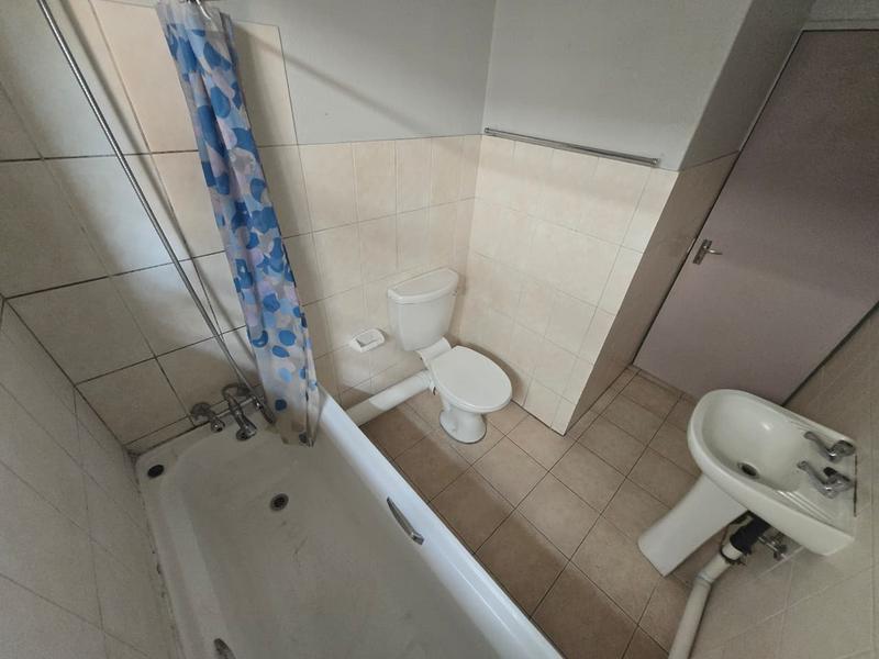 2 Bedroom Property for Sale in Edleen Gauteng