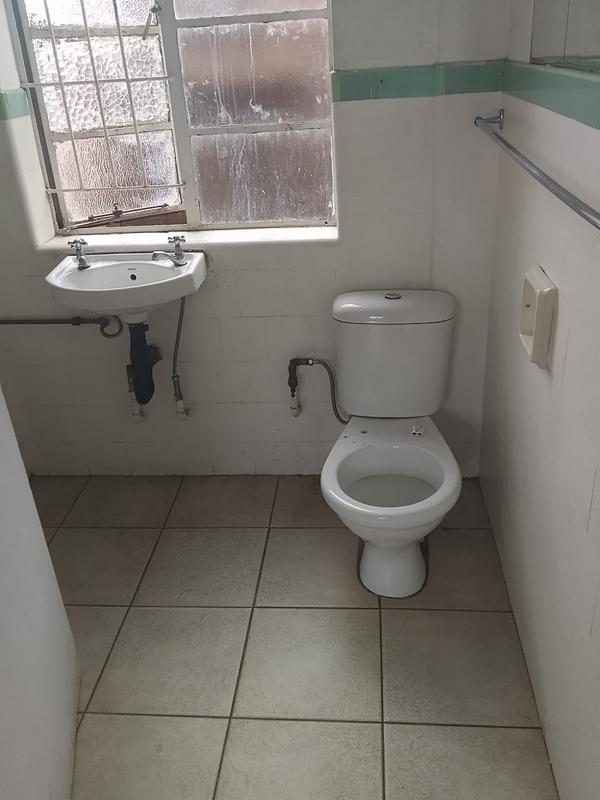 To Let 1 Bedroom Property for Rent in Jeppestown Gauteng