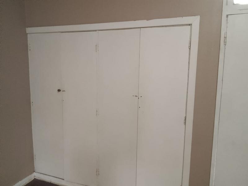 To Let 1 Bedroom Property for Rent in Jeppestown Gauteng