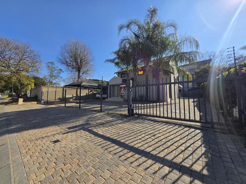 To Let Commercial Property for Rent in Weltevreden Park Gauteng