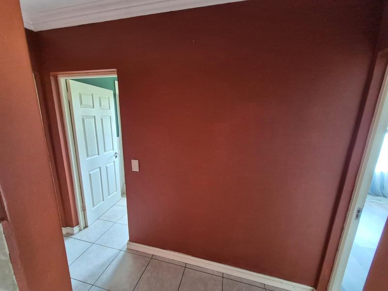 3 Bedroom Property for Sale in Morehill Gauteng