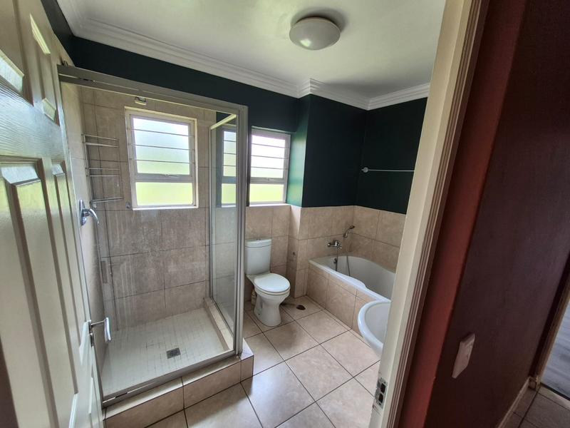 3 Bedroom Property for Sale in Morehill Gauteng