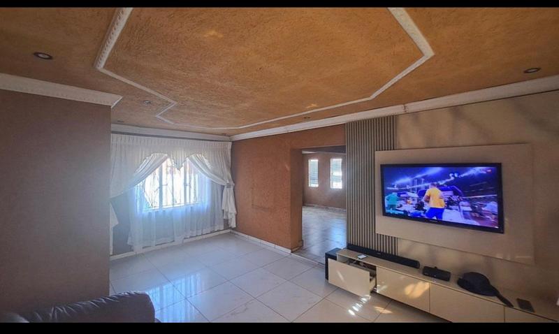 3 Bedroom Property for Sale in Mamelodi Gauteng