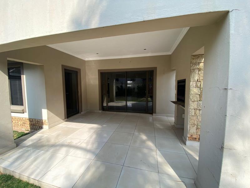To Let 4 Bedroom Property for Rent in Van Riebeeck Park Gauteng