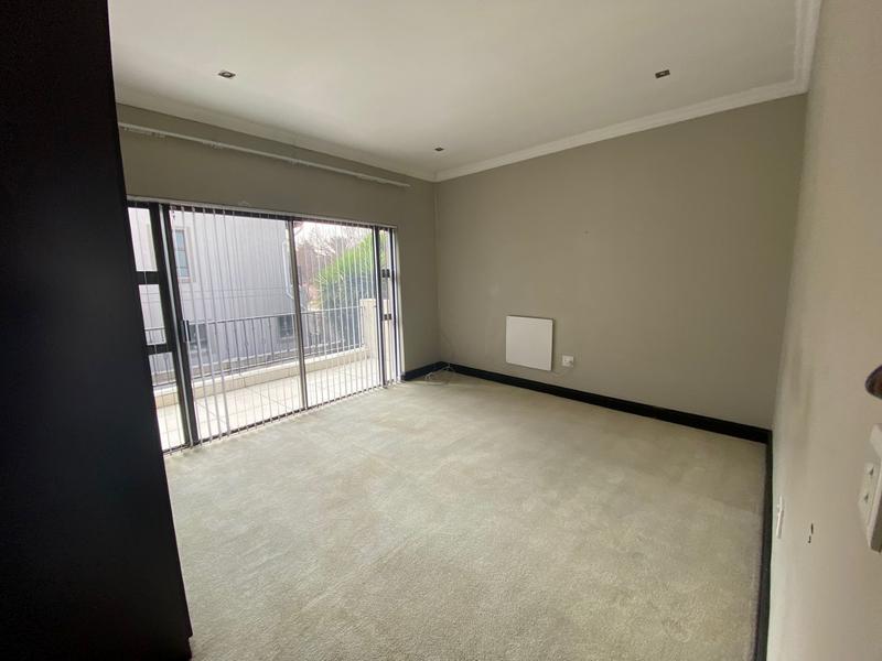 To Let 4 Bedroom Property for Rent in Van Riebeeck Park Gauteng