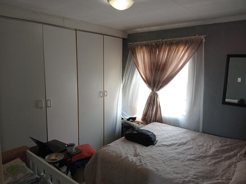 2 Bedroom Property for Sale in Albemarle Gauteng