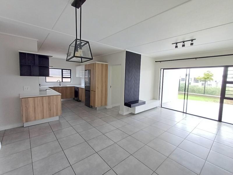 To Let 3 Bedroom Property for Rent in Waterfall Gauteng