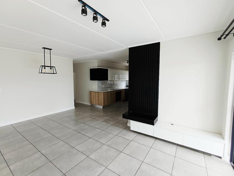 To Let 3 Bedroom Property for Rent in Waterfall Gauteng