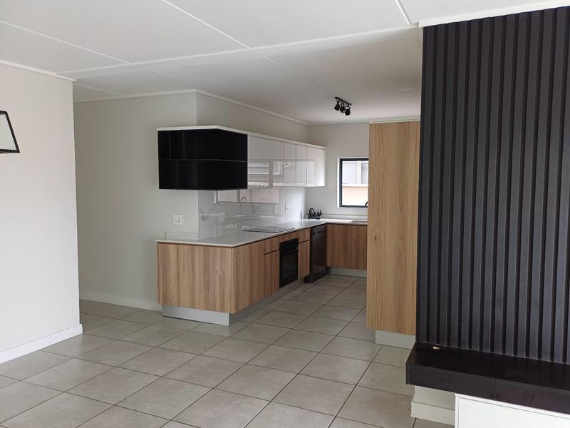 To Let 3 Bedroom Property for Rent in Waterfall Gauteng