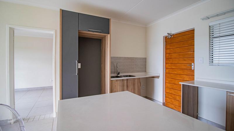 1 Bedroom Property for Sale in Modderfontein Gauteng