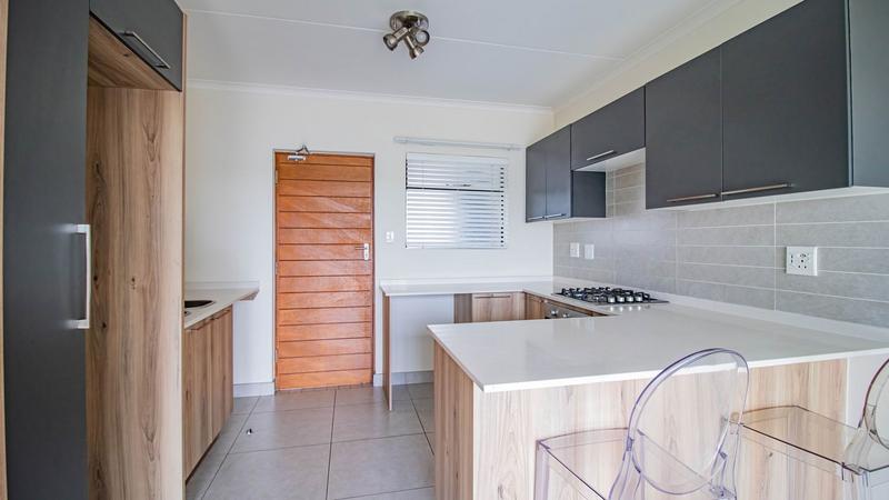1 Bedroom Property for Sale in Modderfontein Gauteng