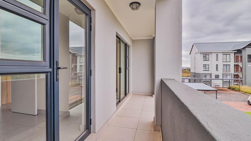 1 Bedroom Property for Sale in Modderfontein Gauteng