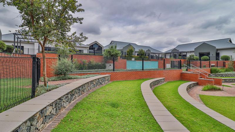 1 Bedroom Property for Sale in Modderfontein Gauteng