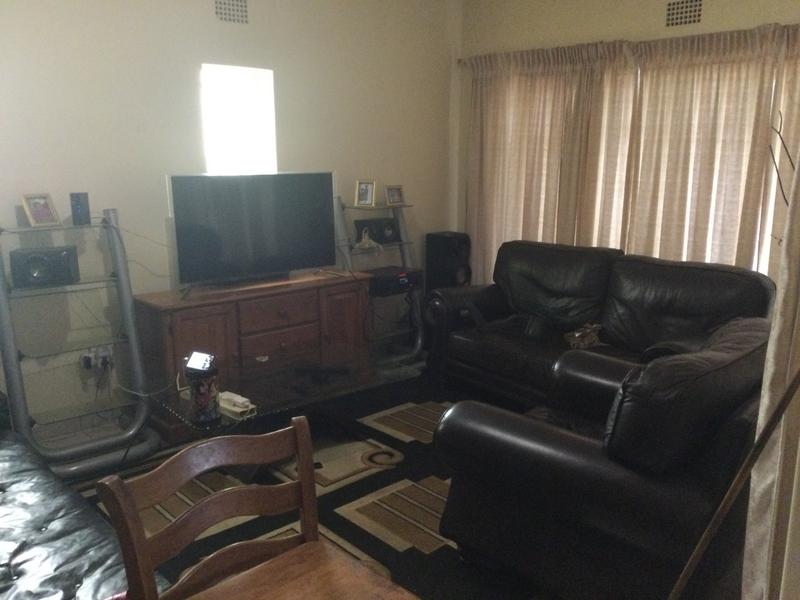 3 Bedroom Property for Sale in Kew Gauteng