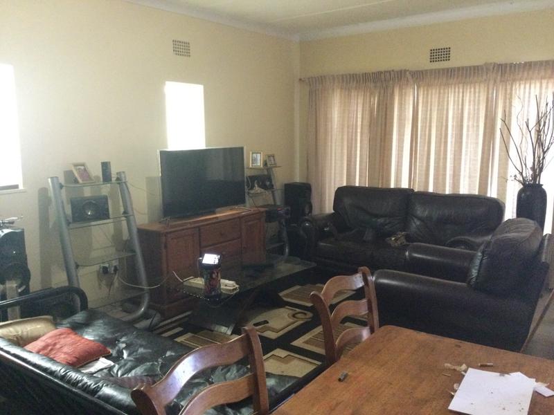 3 Bedroom Property for Sale in Kew Gauteng