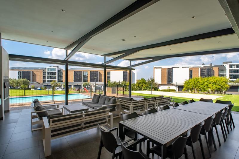 2 Bedroom Property for Sale in Midfield Estate Gauteng