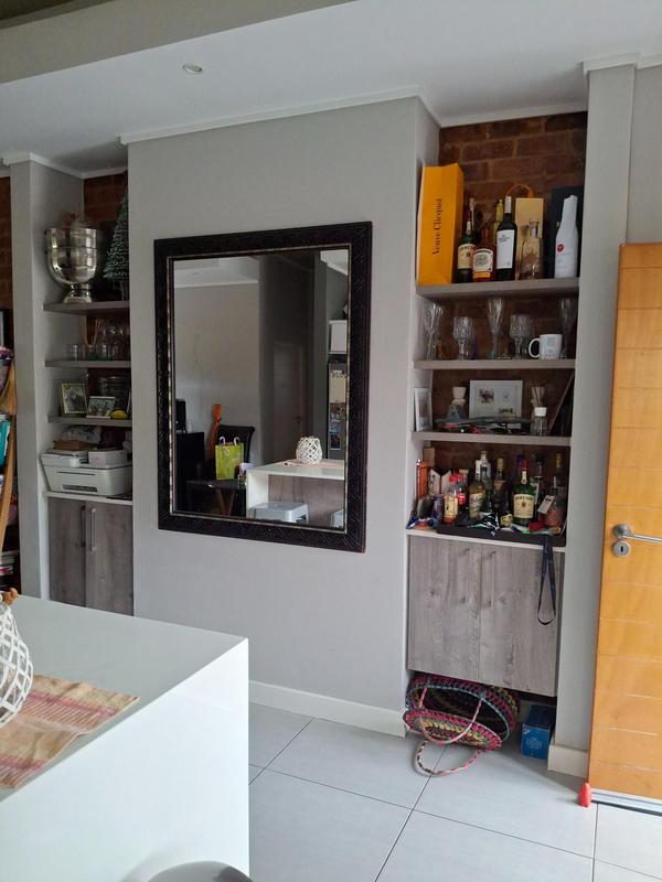 2 Bedroom Property for Sale in Linden Gauteng