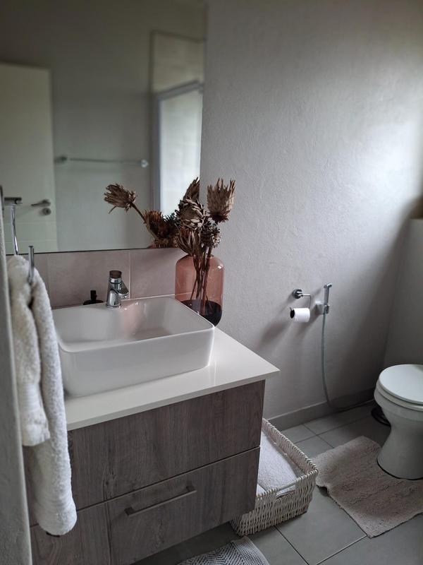 2 Bedroom Property for Sale in Linden Gauteng