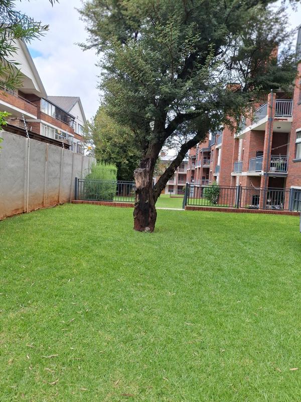 2 Bedroom Property for Sale in Linden Gauteng